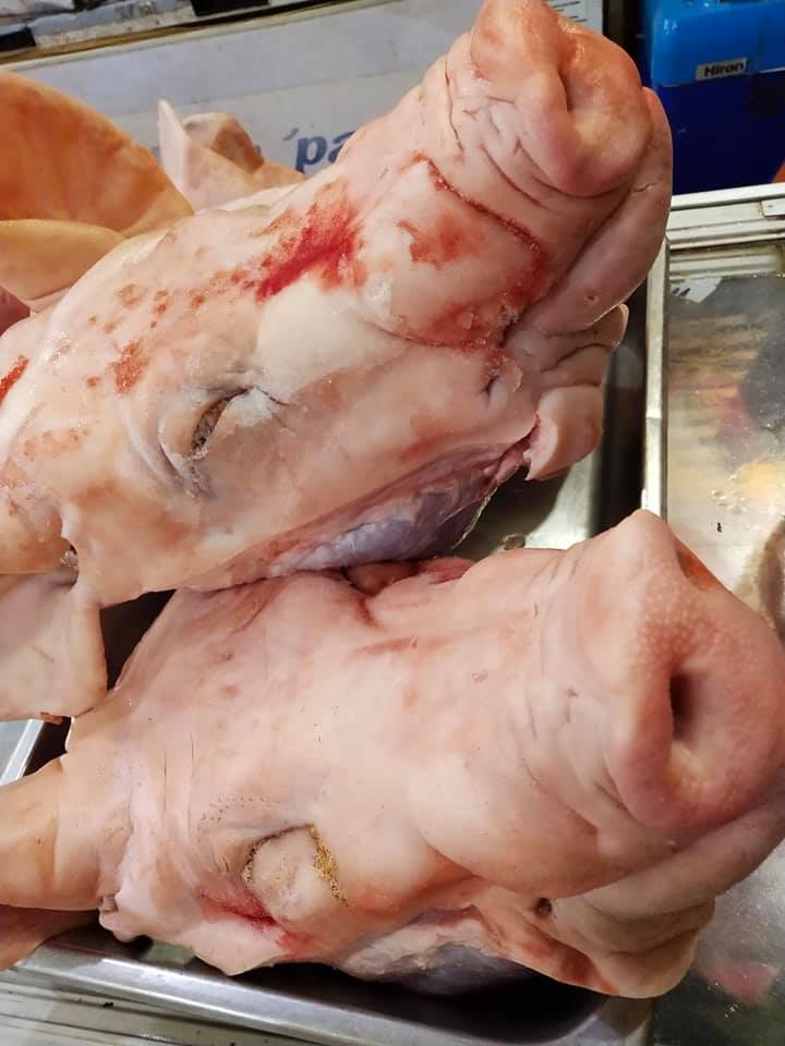 pork heads3 pork heads3